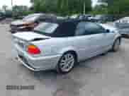 2001 BMW 3 Series 330Ci с VIN WBABS534X1JU83536, выставлен на аукционе IAAI как лот 43351449 с пробегом 122 300 миль миль и . История ставок и продаж доступна на DreamBid. Изображение 4.