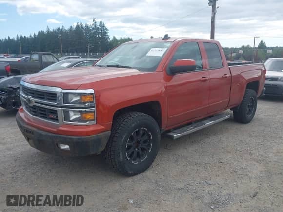 2015 Chevrolet Silverado 1500 LT с VIN 1GCVKREC7FZ220618, выставлен на аукционе IAAI как лот 42721887 с пробегом 175 717 миль миль и . История ставок и продаж доступна на DreamBid. Изображение 17.