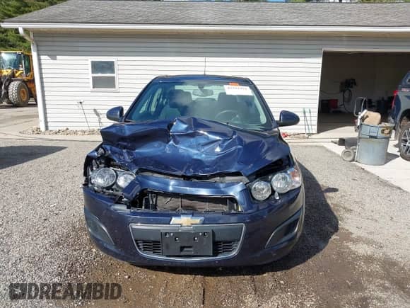 2015 Chevrolet Sonic LT с VIN 1G1JC5SH9F4210506, выставлен на аукционе IAAI как лот 43392251 с пробегом 94 216 миль миль и . История ставок и продаж доступна на DreamBid. Изображение 12.