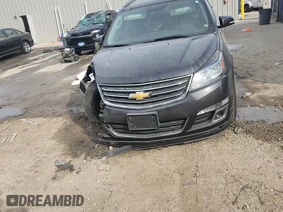 2017 Chevrolet Traverse LT с VIN 1GNKRHKD7HJ329255, выставлен на аукционе Copart как лот 81942105 с пробегом 104 645 миль миль и На запчасти • Non repairable. История ставок и продаж доступна на DreamBid. Изображение 14.