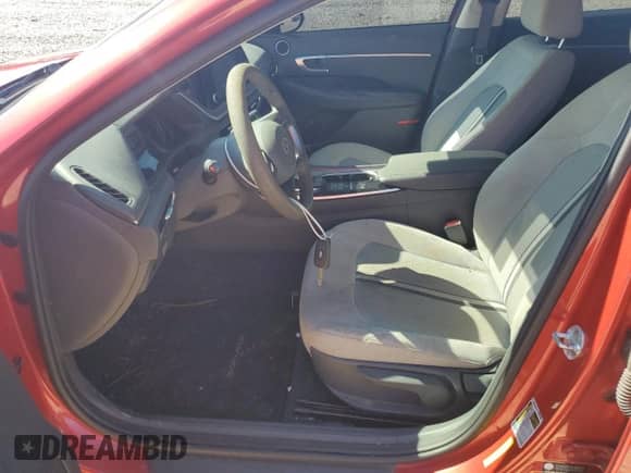 2020 Hyundai Sonata SE с VIN 5NPEG4JA9LH031285, выставлен на аукционе Copart как лот 71022385 с пробегом 81 115 миль миль и Списание • Salvage title. История ставок и продаж доступна на DreamBid. Изображение 7.