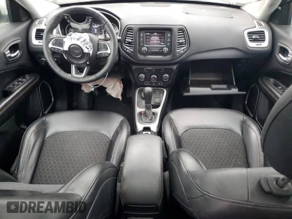 2018 Jeep Compass Latitude with VIN 3C4NJDBB5JT112726, listed as a Copart auction lot 69066675 with 78,934 mi miles and Salvage title. Bid and sale history available at DreamBid. Image 8.