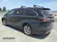 2021 Toyota Sienna Limited z VIN 5TDZSKFCXMS004655, wystawiony jako Copart lot #60366285 z przebiegiem 62 946 mil mil oraz Szkoda całkowita • Salvage title. Historia ofert i sprzedaży dostępna na DreamBid. Obrazek 2.