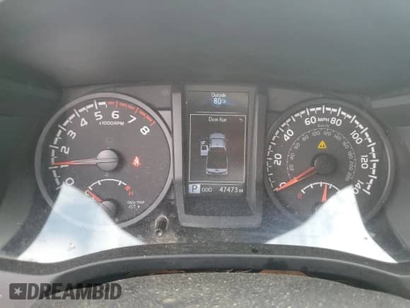 2022 Toyota Tacoma SR z VIN 3TYRX5GN4NT058400, wystawiony jako Copart lot #81183575 z przebiegiem 47 473 mil mil oraz Szkoda całkowita • Salvage title. Historia ofert i sprzedaży dostępna na DreamBid. Obrazek 9.