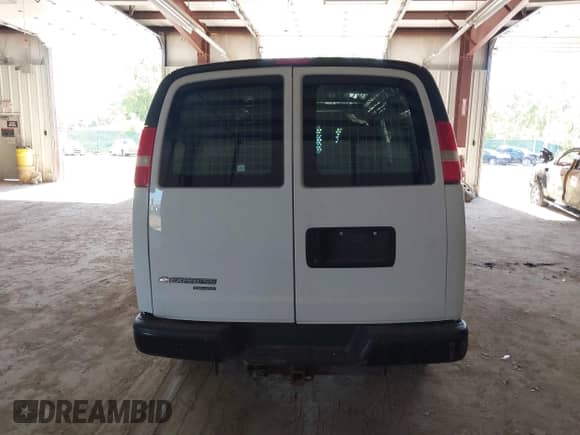 2015 Chevrolet Express Cargo with VIN 1GCZGTCGXF1229754, listed as a IAAI auction lot 41509659 with 252,522 mi miles and . Bid and sale history available at DreamBid. Image 16.