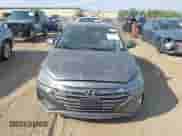 2020 Hyundai Elantra SEL с VIN 5NPD84LF7LH533925, выставлен на аукционе IAAI как лот 43206555 с пробегом 122 629 миль миль и . История ставок и продаж доступна на DreamBid. Изображение 12.