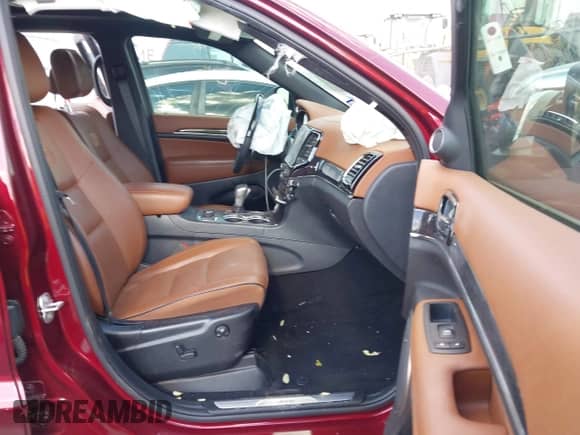 2020 Jeep Grand Cherokee High Altitude with VIN 1C4RJFCTXLC238194, listed as a IAAI auction lot 43217079 with 35,888 mi miles and . Bid and sale history available at DreamBid. Image 5.