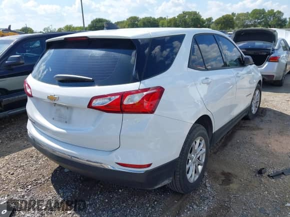 2018 Chevrolet Equinox LS с VIN 2GNAXHEVXJ6111593, выставлен на аукционе IAAI как лот 43129311 с пробегом 148 339 миль миль и . История ставок и продаж доступна на DreamBid. Изображение 4.