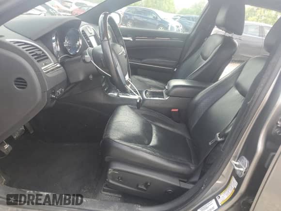 2011 Chrysler 300 C с VIN 2C3CK6CT8BH573845, выставлен на аукционе Copart как лот 56337545 с пробегом 89 332 миль миль и Списание • Salvage title. История ставок и продаж доступна на DreamBid. Изображение 7.