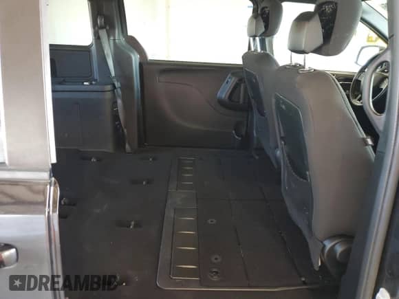 2018 Dodge Grand Caravan SE with VIN 2C4RDGBGXJR162367, listed as a Copart auction lot 80071825 with 130,111 mi miles and Salvage title. Bid and sale history available at DreamBid. Image 11.