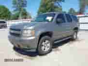 2007 Chevrolet Tahoe LT with VIN 1GNFC13097R155713, listed as a IAAI auction lot 41976097 with 269,278 mi miles and . Bid and sale history available at DreamBid. Image 2.