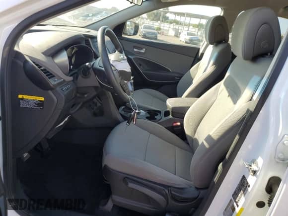 2018 Hyundai Santa Fe 2.4L с VIN 5XYZT3LBXJG538181, выставлен на аукционе Copart как лот 71289695 с пробегом 55 776 миль миль и Списание • Salvage title. История ставок и продаж доступна на DreamBid. Изображение 7.
