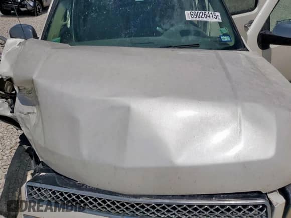 2011 Chevrolet Avalanche LTZ с VIN 3GNTKGE34BG104516, выставлен на аукционе Copart как лот 69026415 с пробегом 198 173 миль миль и Списание • Salvage title. История ставок и продаж доступна на DreamBid. Изображение 11.