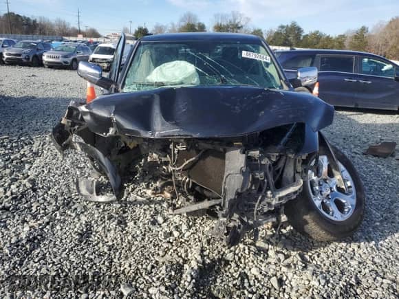 2016 Ram 1500 Laramie z VIN 1C6RR7NG3GS295774, wystawiony jako Copart lot #86792884 z przebiegiem Nie podano mil oraz Szkoda całkowita • Salvage title. Historia ofert i sprzedaży dostępna na DreamBid. Obrazek 5.