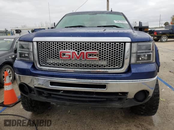 2013 GMC Sierra 1500 SL z VIN 1GTR2UEAXDZ157157, wystawiony jako Copart lot #79476284 z przebiegiem 159 905 mil mil oraz Szkoda całkowita • Salvage title. Historia ofert i sprzedaży dostępna na DreamBid. Obrazek 5.