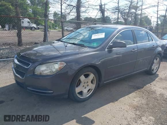 2010 Chevrolet Malibu 2LT с VIN 1G1ZD5E7XA4135780, выставлен на аукционе IAAI как лот 42636143 с пробегом 169 789 миль миль и . История ставок и продаж доступна на DreamBid. Изображение 17.