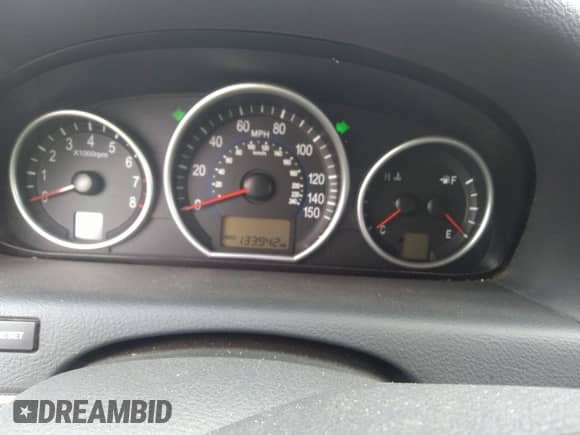 2011 Hyundai Veracruz GLS with VIN KM8NU4CCXBU146324, listed as a IAAI auction lot 33193268 with 133,942 mi miles and . Bid and sale history available at DreamBid. Image 7.