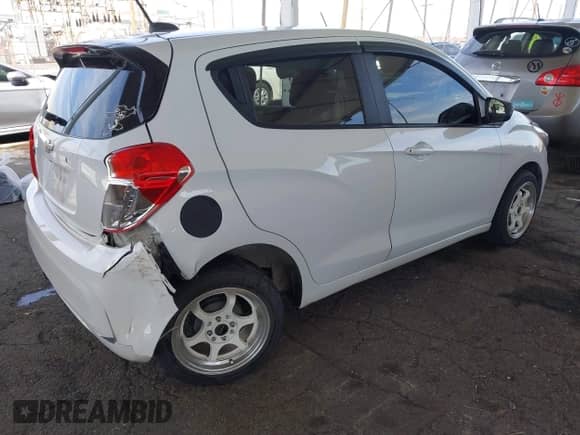 2020 Chevrolet Spark LS с VIN KL8CB6SA4LC423398, выставлен на аукционе IAAI как лот 41862507 с пробегом 76 162 миль миль и . История ставок и продаж доступна на DreamBid. Изображение 4.