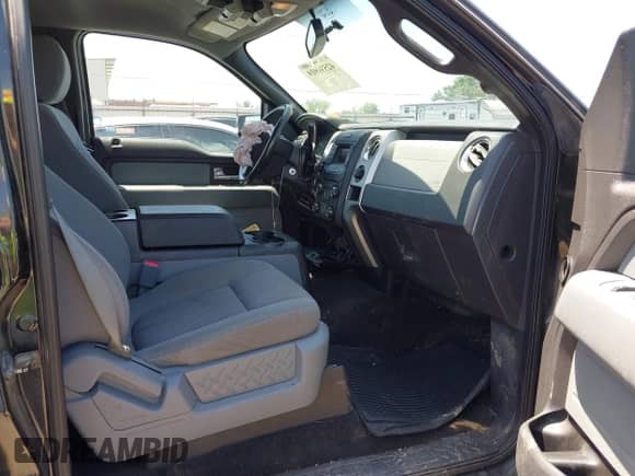 2013 Ford F-150 Lariat with VIN 1FTFW1ET9DKE25809, listed as a IAAI auction lot 42531919 with 247,445 mi miles and . Bid and sale history available at DreamBid. Image 5.