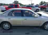 1995 Toyota Camry XLE with VIN JT2GK13E3S0123518, listed as a IAAI auction lot 41504304 with 91,822 mi miles and . Bid and sale history available at DreamBid. Image 13.