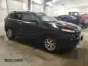 2014 Jeep Cherokee Latitude с VIN 1C4PJMCB0EW204964, выставлен на аукционе Copart как лот 81264915 с пробегом 154 529 миль миль и Чистый • Clean title. История ставок и продаж доступна на DreamBid. Изображение 4.