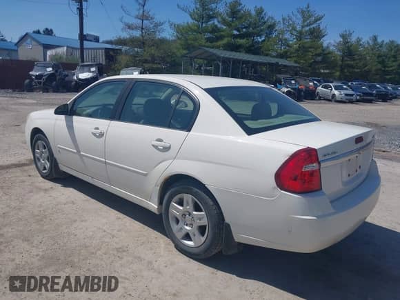 2008 Chevrolet Malibu Classic LT с VIN 1G1ZT58N48F148861, выставлен на аукционе IAAI как лот 42002804 с пробегом 171 410 миль миль и . История ставок и продаж доступна на DreamBid. Изображение 3.