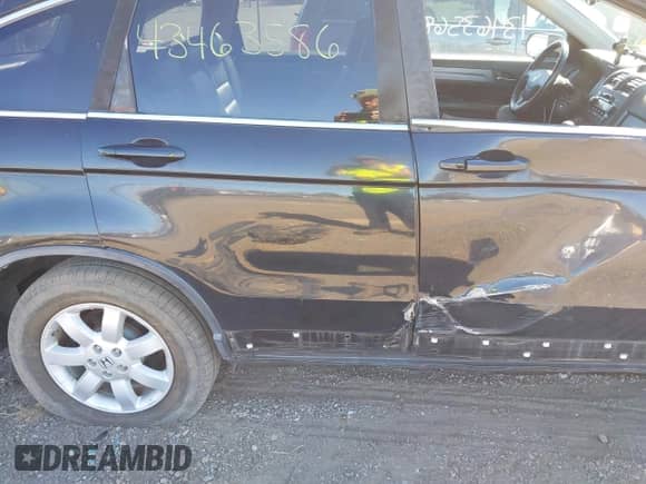 2007 Honda CR-V EX-L z VIN 5J6RE48747L017601, wystawiony jako IAAI lot #43463568 z przebiegiem 112 398 mil mil oraz . Historia ofert i sprzedaży dostępna na DreamBid. Obrazek 13.