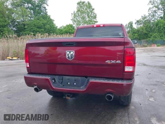 2017 Ram 1500 Tradesman z VIN 1C6RR7FT8HS620139, wystawiony jako IAAI lot #42206586 z przebiegiem 142 803 mil mil oraz . Historia ofert i sprzedaży dostępna na DreamBid. Obrazek 16.