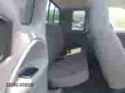 2000 Dodge 1500 z VIN 3B7HF13Z3YM242890, wystawiony jako IAAI lot #42912432 z przebiegiem 184 590 mil mil oraz . Historia ofert i sprzedaży dostępna na DreamBid. Obrazek 8.