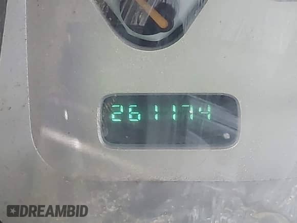 2003 Dodge Durango Sport z VIN 1D4HS38N93F580870, wystawiony jako IAAI lot #41100609 z przebiegiem 261 174 mil mil oraz . Historia ofert i sprzedaży dostępna na DreamBid. Obrazek 15.