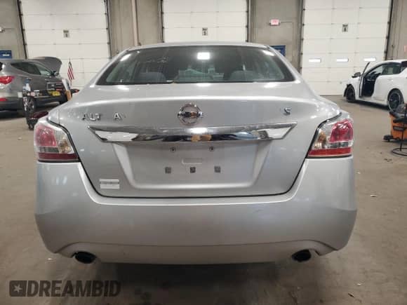 2015 Nissan Altima SV с VIN 1N4AL3AP1FC584995, выставлен на аукционе Copart как лот 81796005 с пробегом 136 012 миль миль и Списание • Salvage title. История ставок и продаж доступна на DreamBid. Изображение 6.