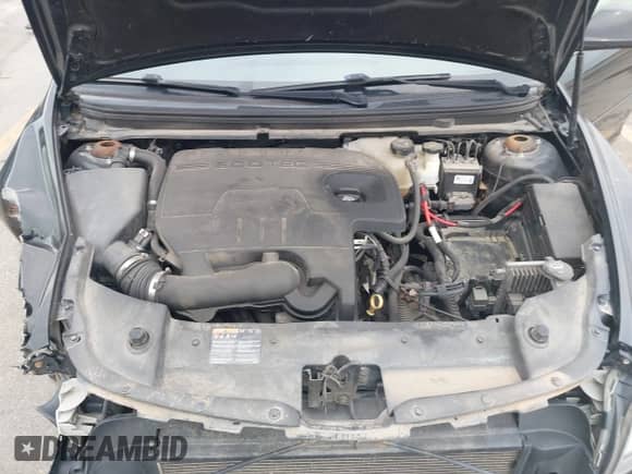 2012 Chevrolet Malibu 2LT z VIN 1G1ZD5E03CF331621, wystawiony jako IAAI lot #43117702 z przebiegiem 127 540 mil mil oraz . Historia ofert i sprzedaży dostępna na DreamBid. Obrazek 10.