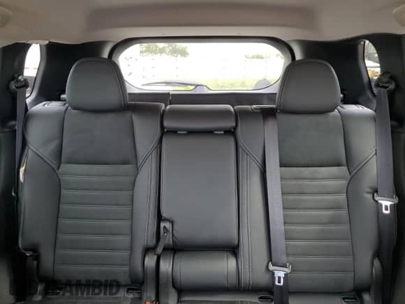 2024 Mitsubishi Outlander SE z VIN JA4J3VA87RZ085578, wystawiony jako Copart lot #80992625 z przebiegiem 8 245 mil mil oraz Nie do naprawy • Non repairable. Historia ofert i sprzedaży dostępna na DreamBid. Obrazek 10.