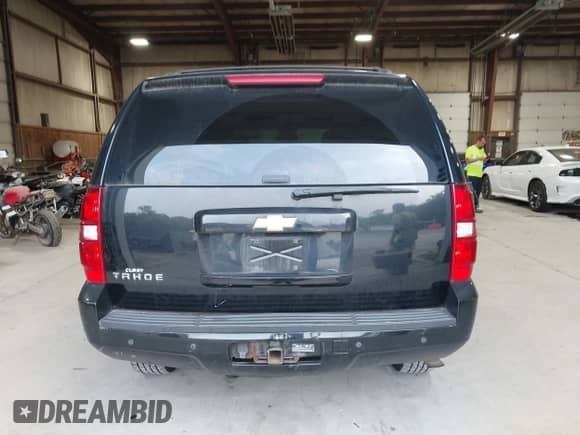 2013 Chevrolet Tahoe LT с VIN 1GNSKBE00DR361969, выставлен на аукционе IAAI как лот 42912969 с пробегом 159 097 миль миль и . История ставок и продаж доступна на DreamBid. Изображение 16.