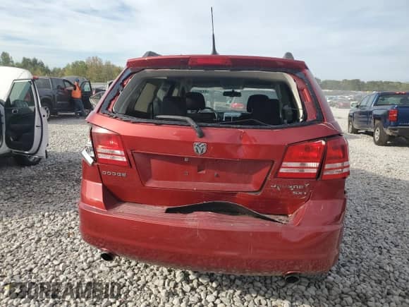 2010 Dodge Journey SXT with VIN 3D4PG5FV5AT157573, listed as a Copart auction lot 84302375 with 195,271 mi miles and Clean title. Bid and sale history available at DreamBid. Image 6.
