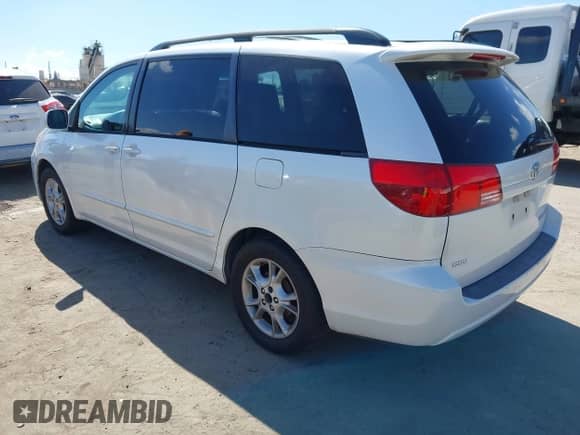 2004 Toyota Sienna XLE z VIN 5TDZA22CX4S094673, wystawiony jako IAAI lot #43387108 z przebiegiem 134 276 mil mil oraz . Historia ofert i sprzedaży dostępna na DreamBid. Obrazek 3.