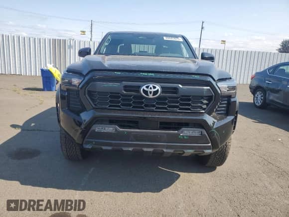 2024 Toyota Tacoma SR5 with VIN 3TMLB5JN9RM036603, listed as a Copart auction lot 80685075 with 4,301 mi miles and Salvage title. Bid and sale history available at DreamBid. Image 5.