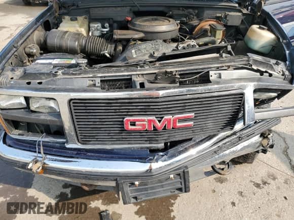 1989 GMC Sierra 1500 с VIN 1GTDK14K4KZ527373, выставлен на аукционе Copart как лот 71645095 с пробегом 244 054 миль миль и Списание • Salvage title. История ставок и продаж доступна на DreamBid. Изображение 11.