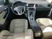 2017 Volvo S60 Inscription with VIN LYV402HK8HB195198, listed as a Copart auction lot 86062435 with 69,737 mi miles and Salvage title. Bid and sale history available at DreamBid. Image 8.