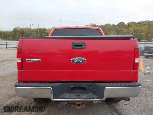 2008 Ford F-150 XLT z VIN 1FTPW14V38FB31702, wystawiony jako IAAI lot #43555854 z przebiegiem 144 099 mil mil oraz . Historia ofert i sprzedaży dostępna na DreamBid. Obrazek 16.