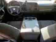 2013 Chevrolet Silverado 1500 LT with VIN 3GCPCSE09DG163872, listed as a Copart auction lot 90944825 with 180,734 mi miles and Clean title. Bid and sale history available at DreamBid. Image 8.