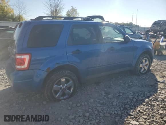 2011 Ford Escape XLT с VIN 1FMCU9DG0BKB10577, выставлен на аукционе Copart как лот 81496245 с пробегом 147 909 миль миль и Чистый • Clean title. История ставок и продаж доступна на DreamBid. Изображение 3.