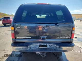 2005 Chevrolet Suburban Z71 с VIN 3GNFK16Z65G186542, выставлен на аукционе Copart как лот 81463155 с пробегом 202 468 миль миль и Списание • Salvage title. История ставок и продаж доступна на DreamBid. Изображение 6.