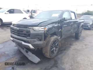 2024 Chevrolet Colorado 4WD Trail Boss с VIN 1GCPTEEK3R1176660, выставлен на аукционе IAAI как лот 43340275 с пробегом 62 333 миль миль и . История ставок и продаж доступна на DreamBid. Изображение 2.