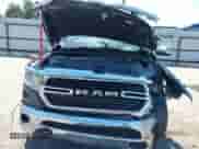 2020 Ram 1500 Lone Star z VIN 1C6RREFT8LN133969, wystawiony jako IAAI lot #43192733 z przebiegiem Nie podano mil oraz . Historia ofert i sprzedaży dostępna na DreamBid. Obrazek 10.