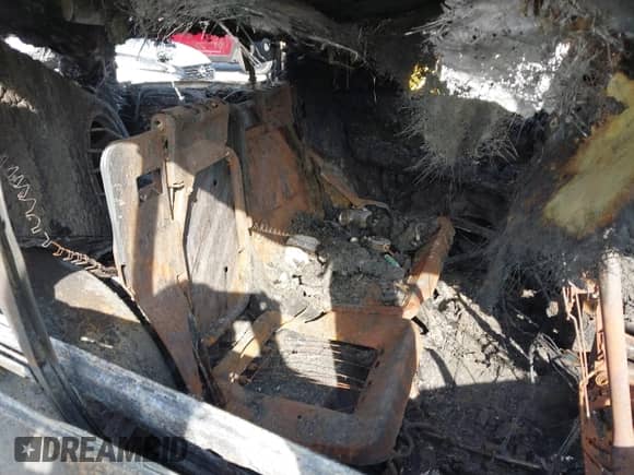 2000 Chevrolet Blazer LT with VIN 1GNCS13WXY2231878, listed as a IAAI auction lot 41212161 with Not provided miles and . Bid and sale history available at DreamBid. Image 8.