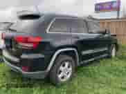 2012 Jeep Grand Cherokee Laredo z VIN 1C4RJEAG8CC119401, wystawiony jako IAAI lot #41724335 z przebiegiem 233 265 mil mil oraz . Historia ofert i sprzedaży dostępna na DreamBid. Obrazek 4.