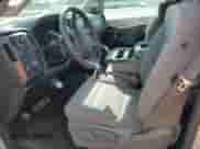 2016 Chevrolet Silverado 2500HD Work Truck z VIN 1GC1KUE85GF300886, wystawiony jako Copart lot #48476585 z przebiegiem 113 934 mil mil oraz Szkoda całkowita • Salvage title. Historia ofert i sprzedaży dostępna na DreamBid. Obrazek 7.