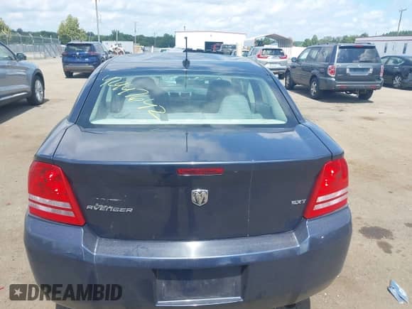 2008 Dodge Avenger SXT с VIN 1B3LC56K28N213316, выставлен на аукционе IAAI как лот 42947642 с пробегом 61 161 миль миль и . История ставок и продаж доступна на DreamBid. Изображение 17.