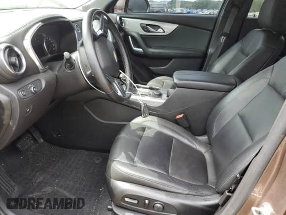 2019 Chevrolet Blazer with VIN 3GNKBDRS5KS570142, listed as a Copart auction lot 65920985 with 29,724 mi miles and Salvage title. Bid and sale history available at DreamBid. Image 7.